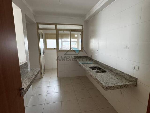 Apartamento para Venda em Caraguatatuba - 5